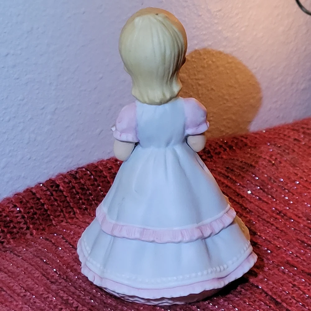 Vtg GEO LEFTON CHINA 07485 THE CHRISTOPHER COLLECTION 1990 FLOWER GIRL